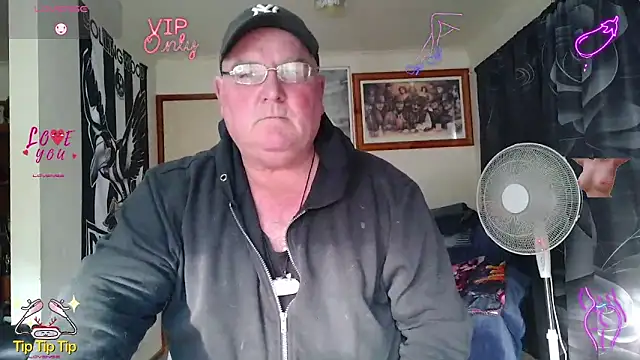 KINKYBLUEYES69 webcam