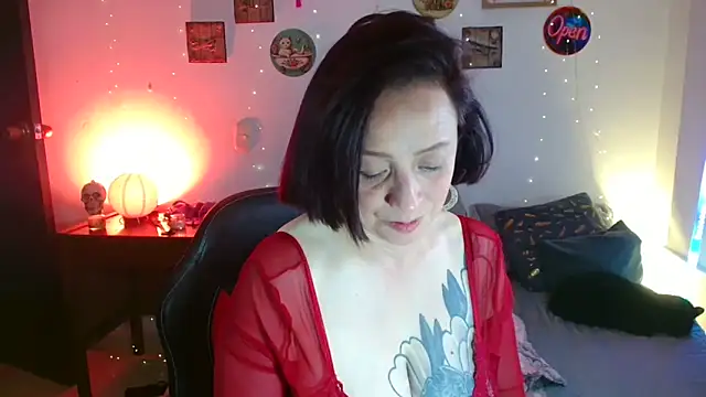 Katicalatinmilf webcam