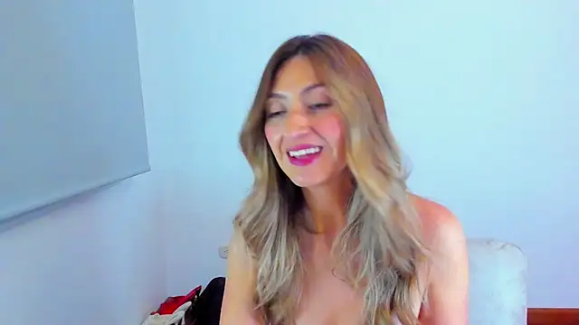 Velourmuse live cam