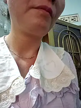 Baby-loveass69 webcam