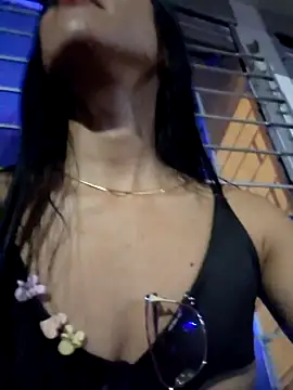 Alannys19 webcam
