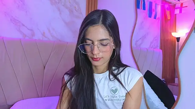 j_belle_ webcam