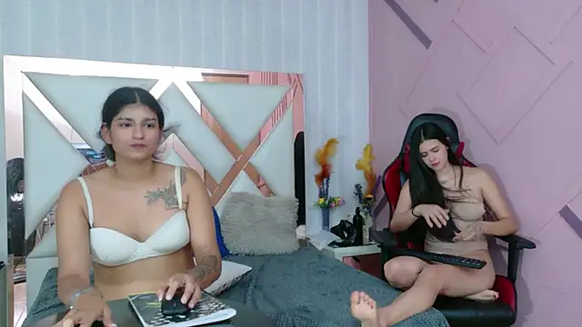 DulceANDchanell webcam