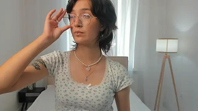AnnettBeliles webcam