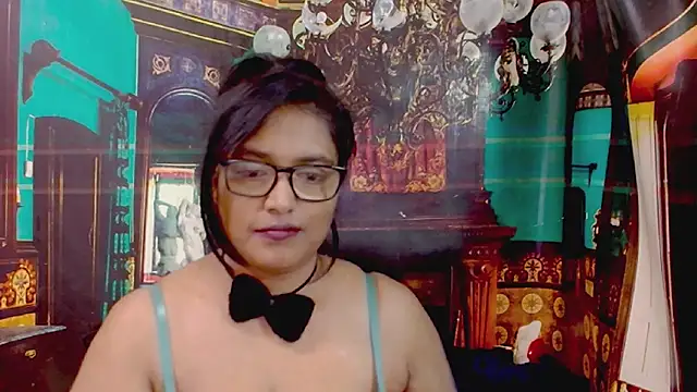 indiablackpanther - IndiaBlackPanther's free webcam