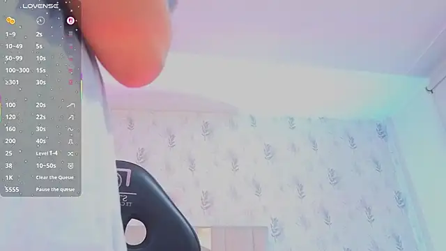 MARIANA_TAY1 live cam on StripChat