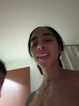 sophierooy22 webcam