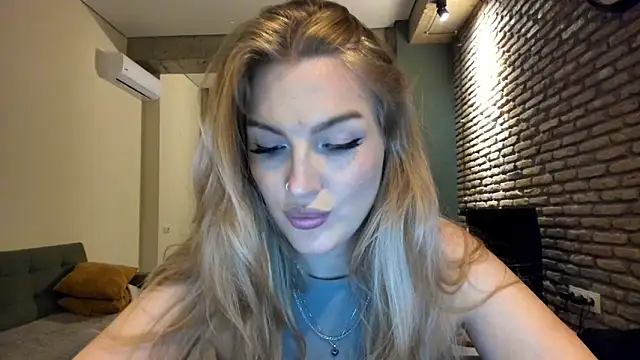 fifteenpoem webcam