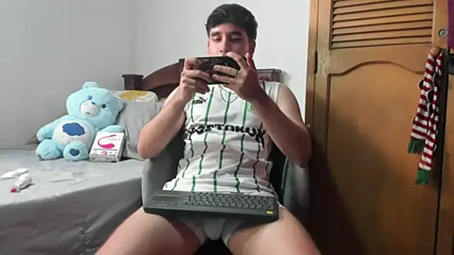 leo030809 webcam