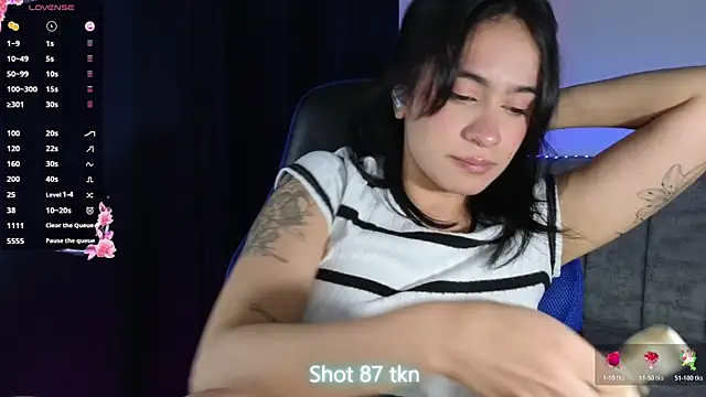 ZaraDames_ webcam