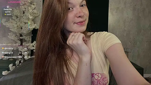 Nika_Jonson webcam