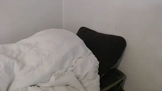 African_Busty webcam