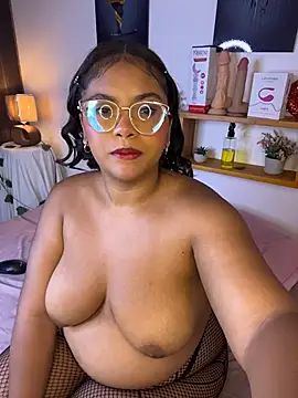 nairagold_ live cam