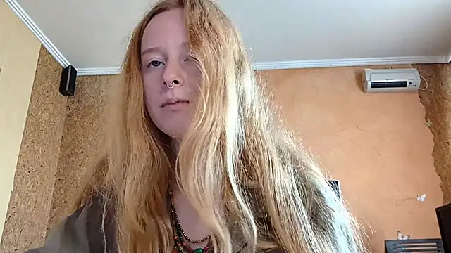 KateVibe_01 webcam