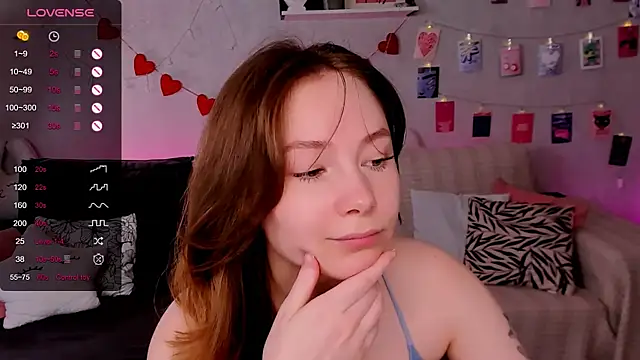 LanaBlu_ webcam