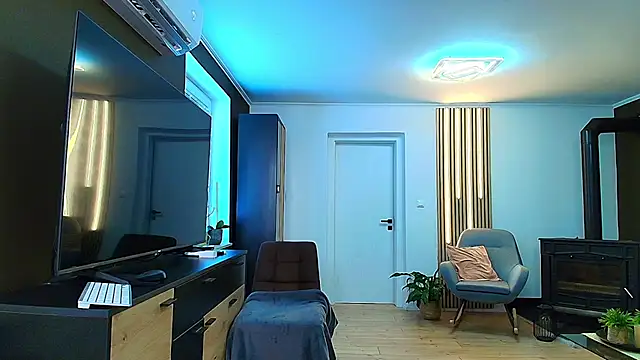 SweetTaya33 live cam