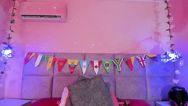 Lushi_Love live cam