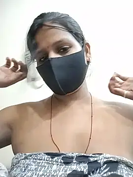 Nakedgirl07