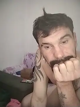 Kavalao12 live cam