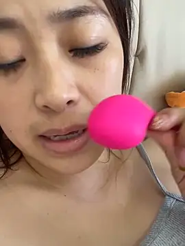 xinyue-888 live sex cam