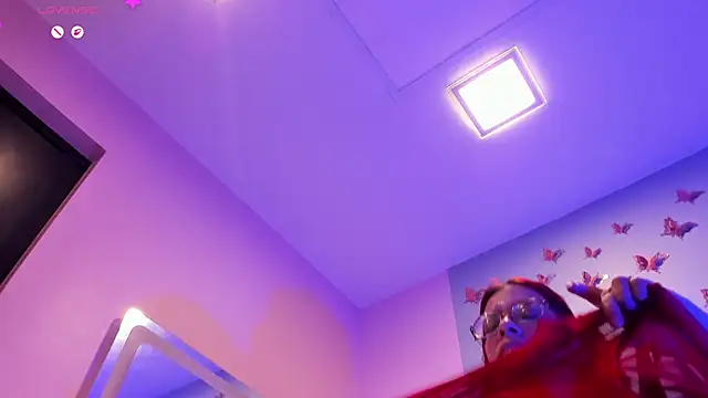 LolyYunno webcam