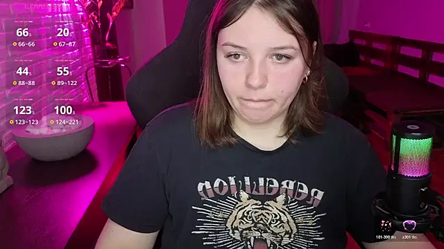 XNirvanaX webcam