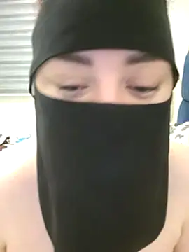 Bisan_sexy live cam
