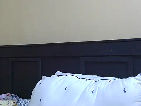 kinkydolll webcam
