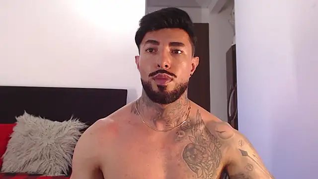 andrea_de_lucaa webcam