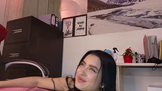 Emilyy05_ webcam
