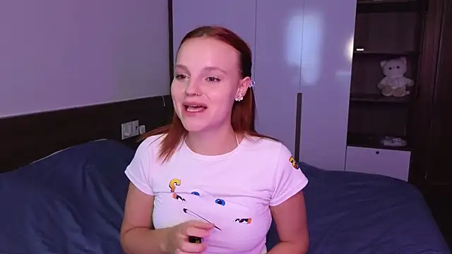 mollybossy webcam