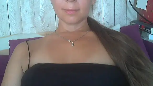 Bella--White webcam