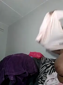 nancy111 webcam