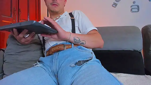 Leo_Hunt_ live cam on StripChat