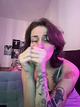 Dooubletroublee webcam