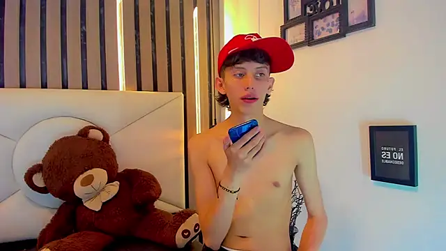 thaigo_twink38 webcam