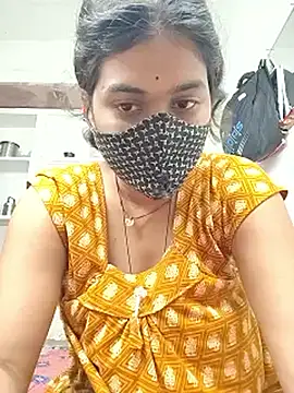 Cut_madhuri webcam