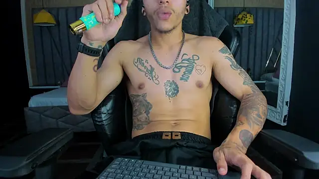 DanteLuxx webcam