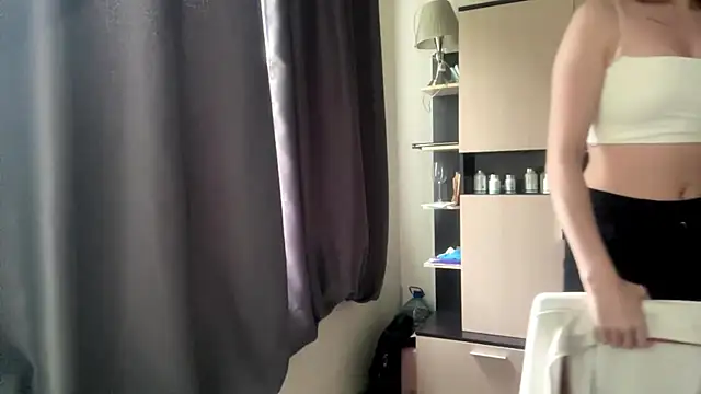 AquilineOrites webcam
