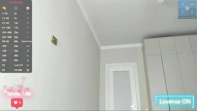 MinaDiamondd webcam