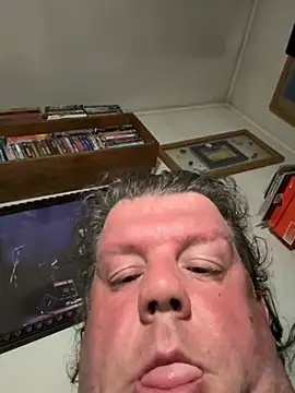 Stephanie1984 live cam