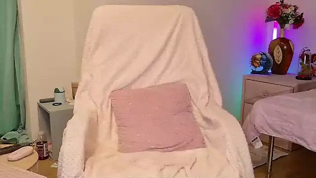 CrissySmile webcam
