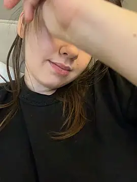 HornyGirlH