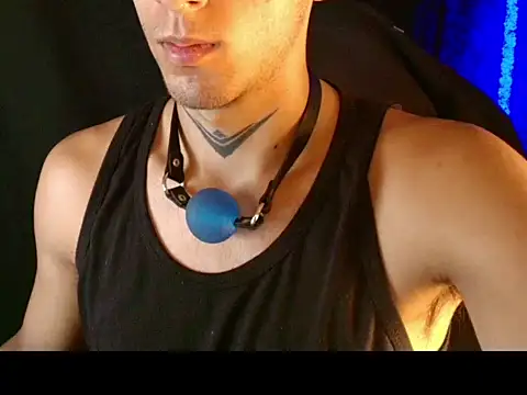 dark_men1 live cam on StripChat