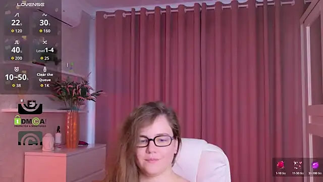 KellyKleine webcam