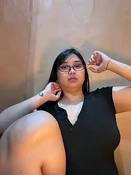 plum_sexy live cam on StripChat