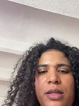 Michel_Jones webcam