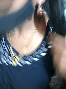 Itz_Aisha__