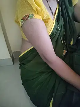 anuradha1432 live cam on StripChat