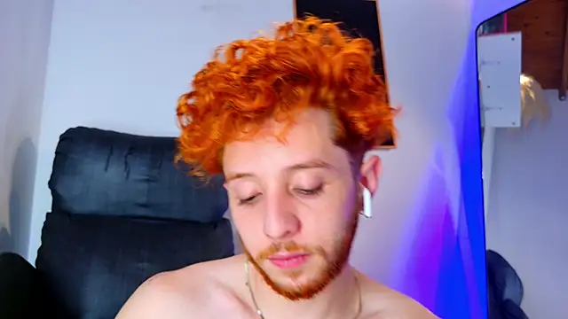 Juan_Castano live cam
